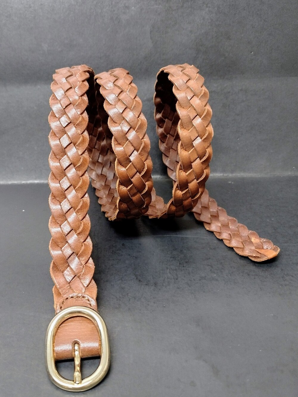 NEW - ANN TAYLOR - WOMEN'S LEATHER BELT SIZE : M ( 42 in )
